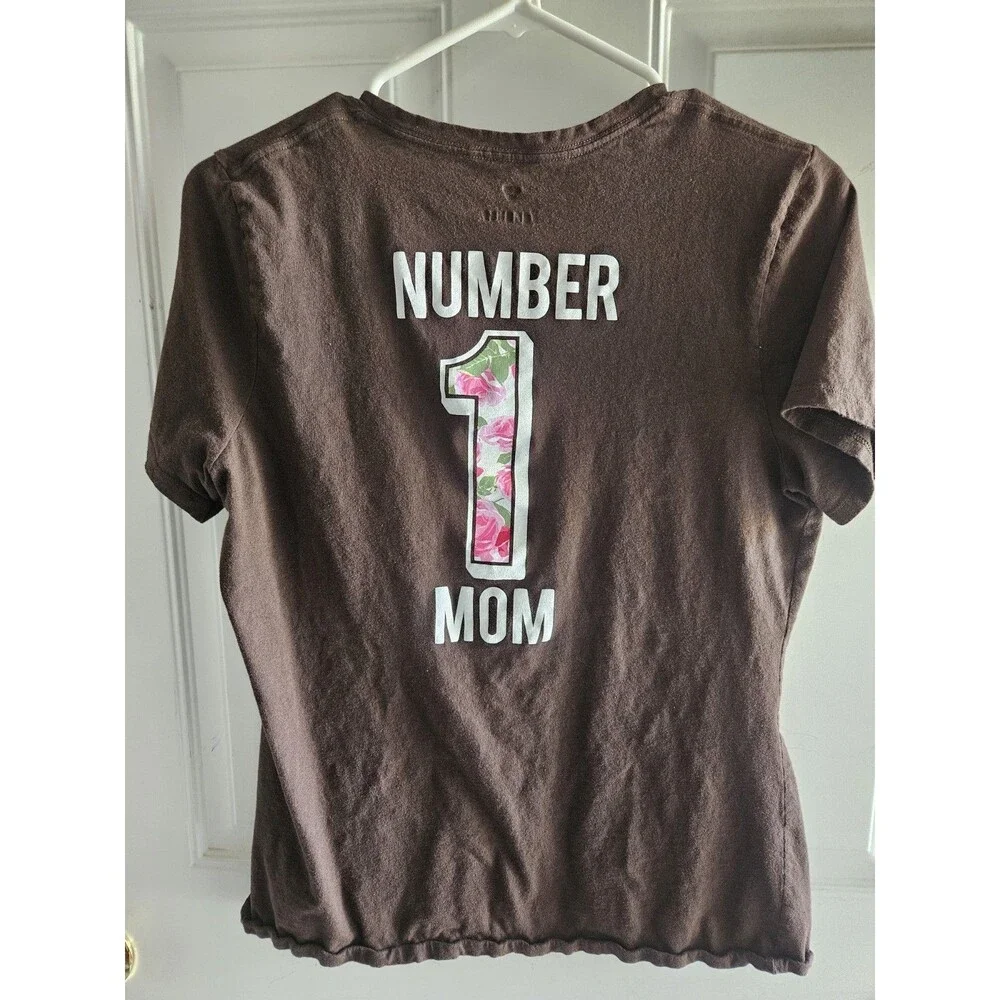 Pre Own Cleveland Browns V-Neck Shirt Womens Adult Lrg Fanatics NFL Number 1 Mom